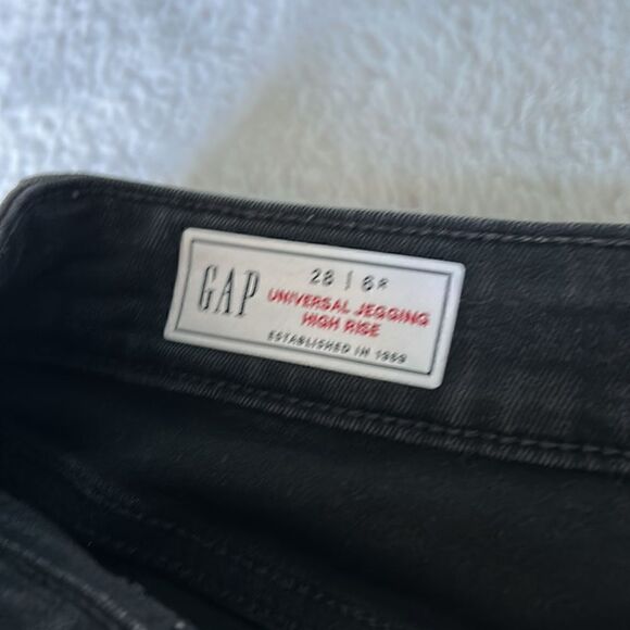 High-Rise Jeggings  - Picture 5 of 6